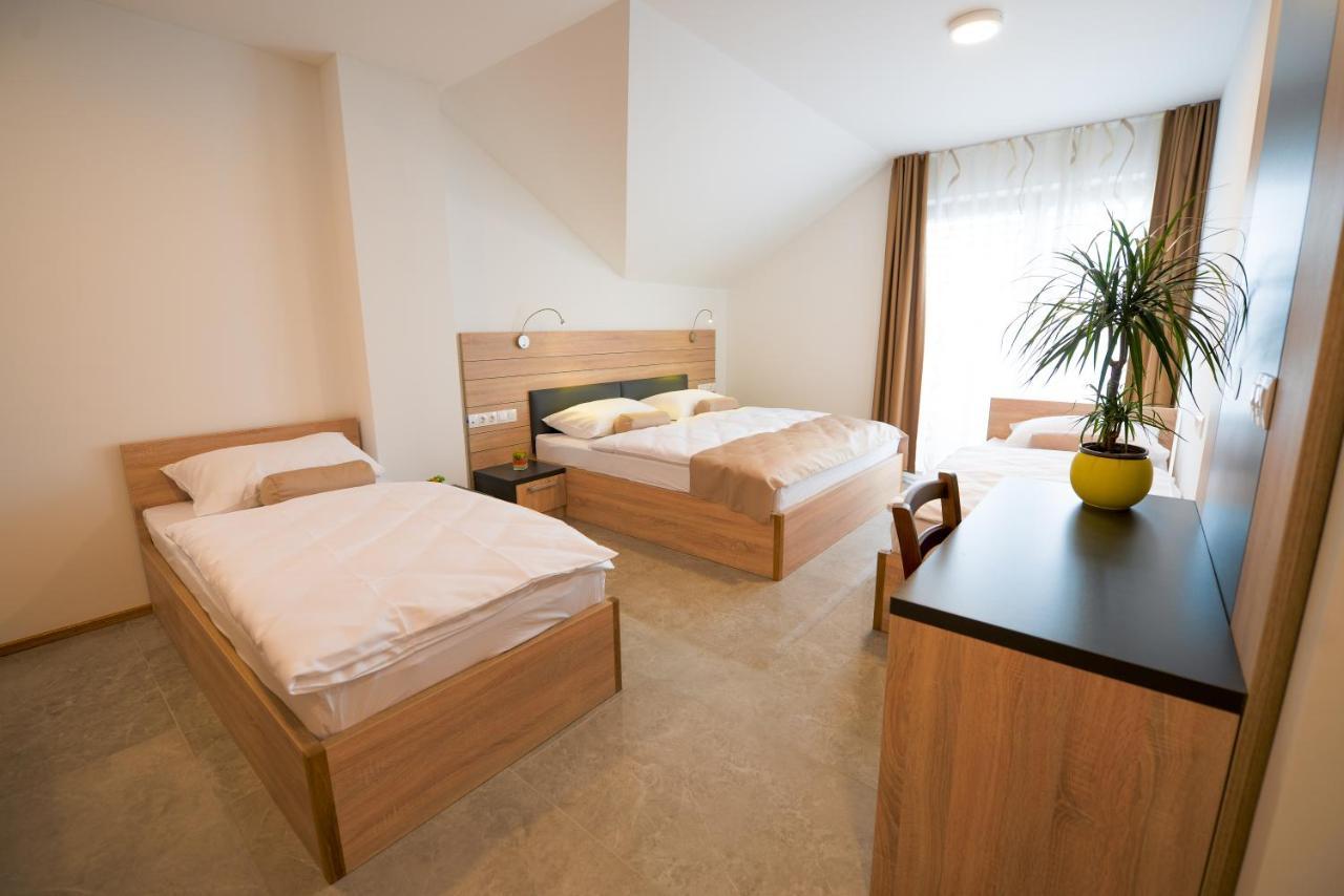 Hotel Baron Smlednik 외부 사진